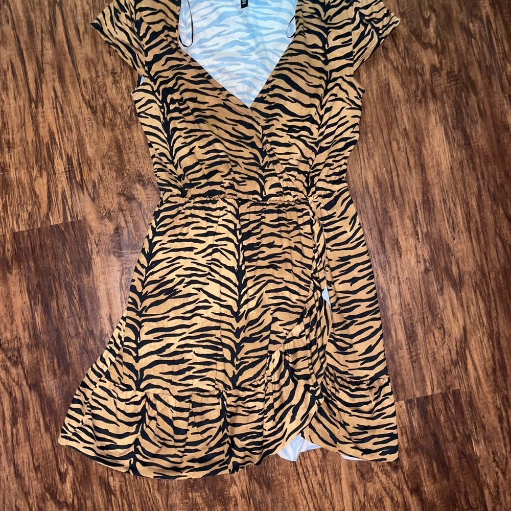 Velvet tiger stripe dress. Size 4.